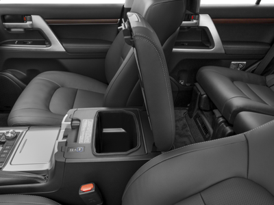 2018 Toyota Land Cruiser Base