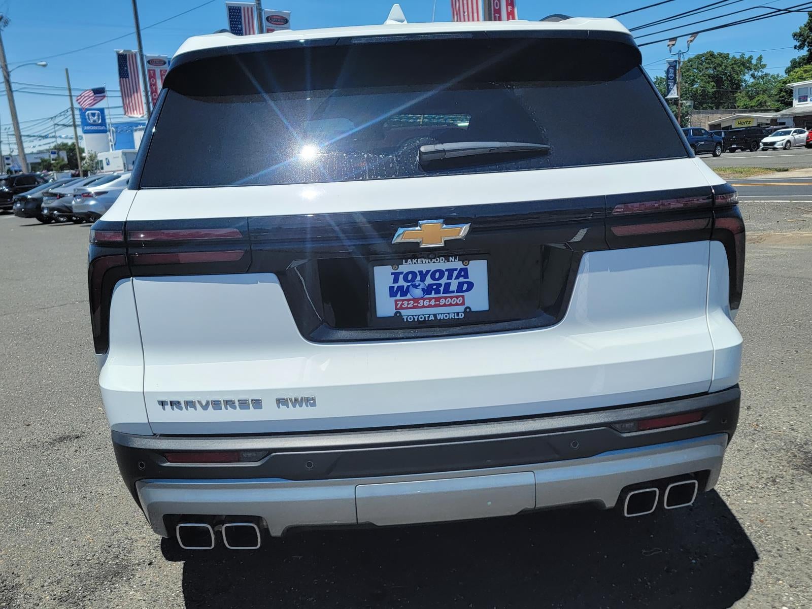 2025 Chevrolet Traverse LT
