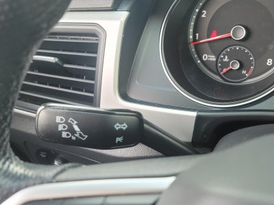 2021 Volkswagen Atlas 3.6L V6 SE w/Technology R-Line