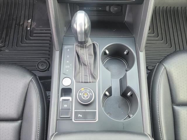 2021 Volkswagen Atlas 3.6L V6 SE w/Technology R-Line