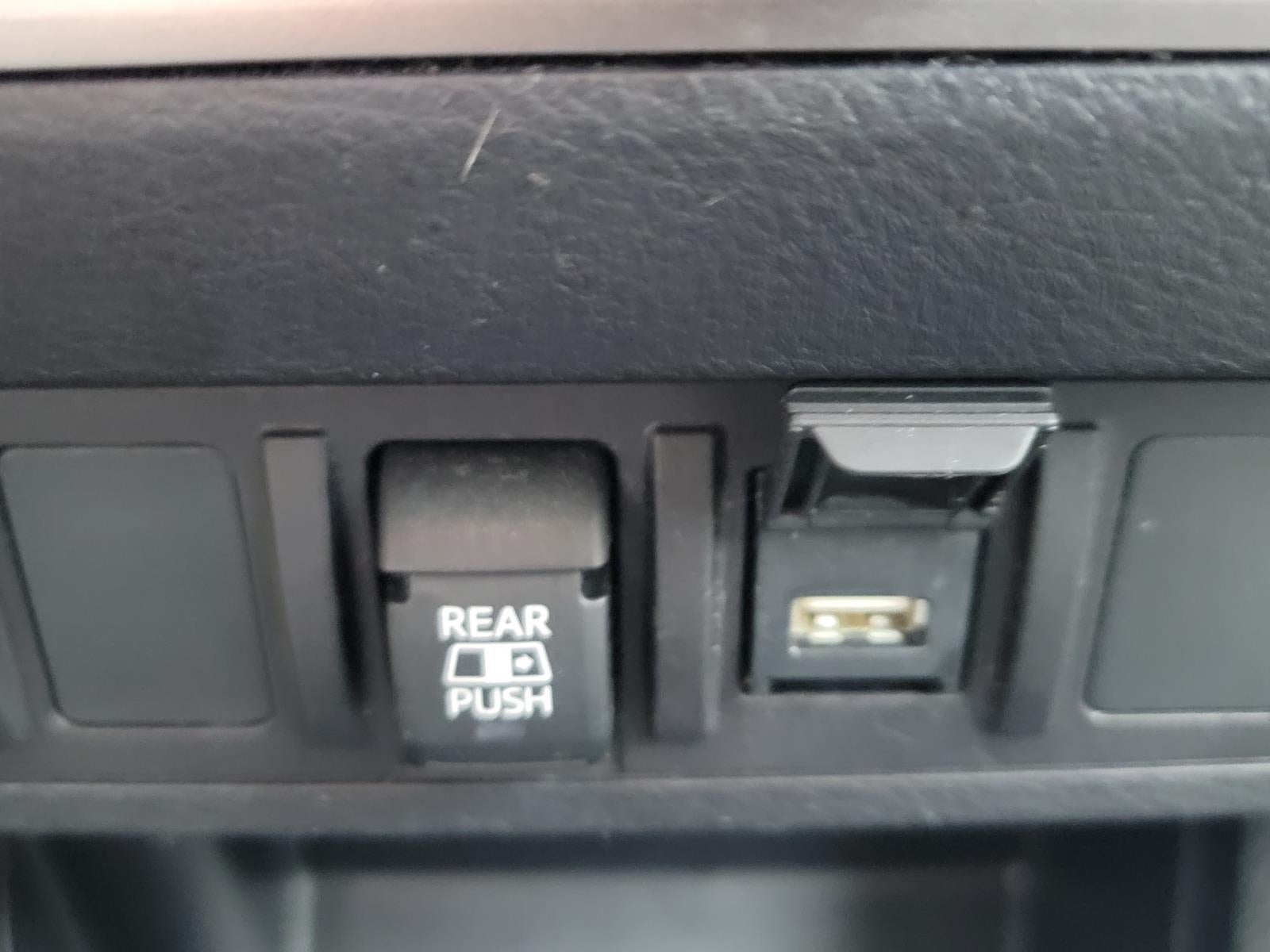 2022 Toyota Tacoma 4WD SR5