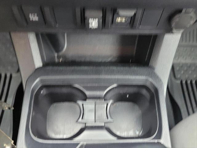 2022 Toyota Tacoma 4WD SR5