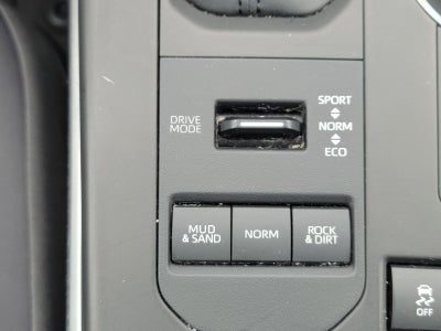 2020 Toyota Highlander LE