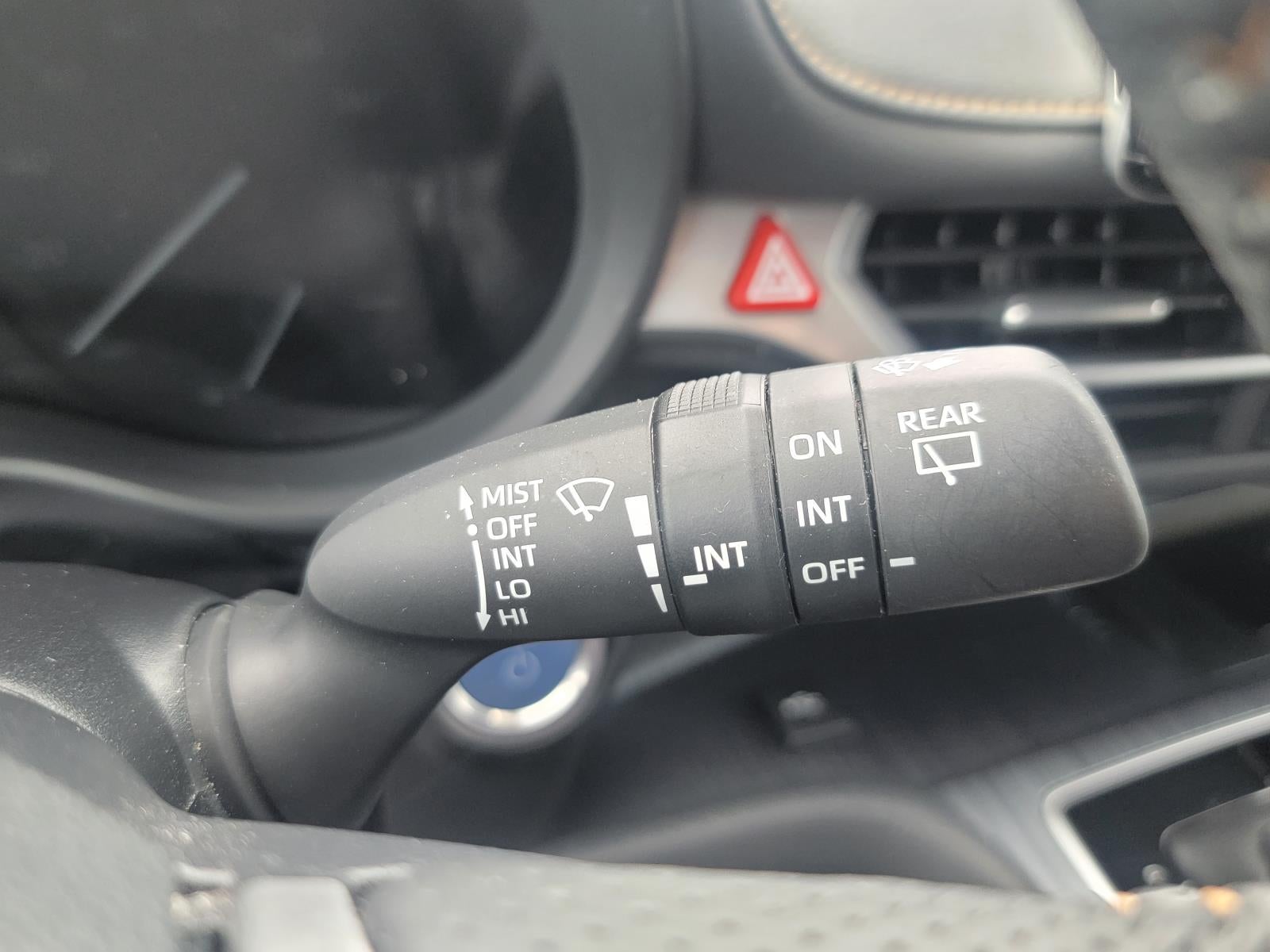 2023 Toyota Sienna Woodland Edition