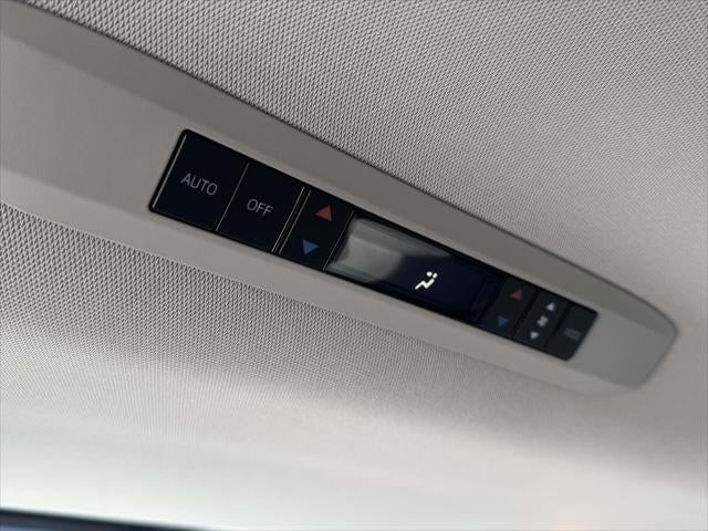2024 Toyota Sienna XLE FWD 8-Passenger (Natl)