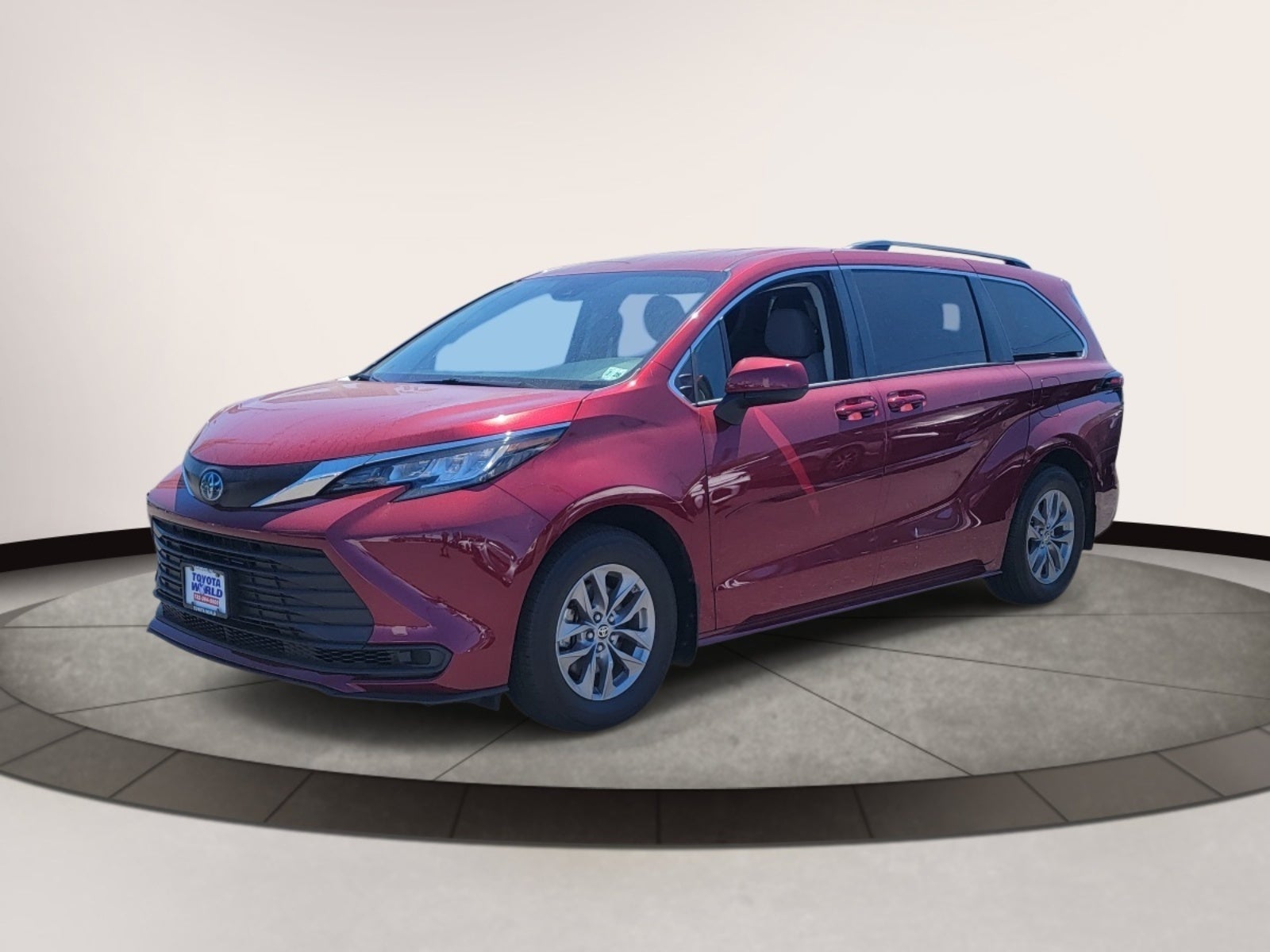 2023 Toyota Sienna LE