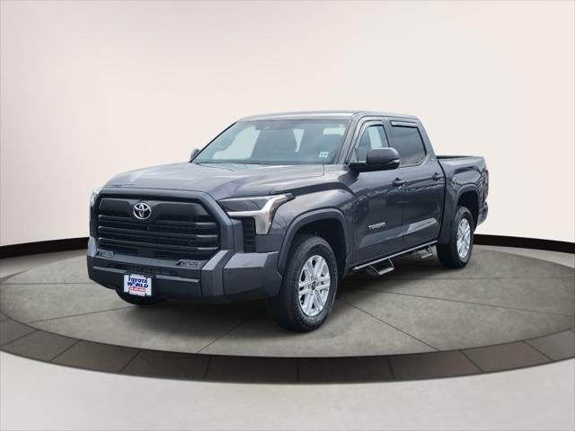 2022 Toyota Tundra 4WD SR5