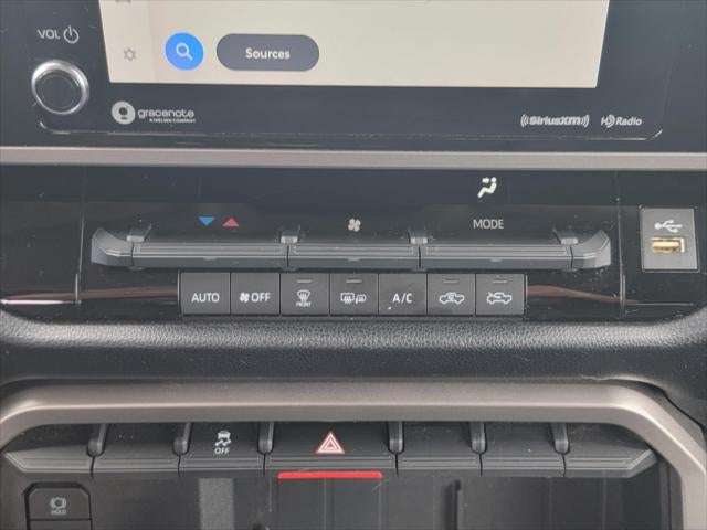 2022 Toyota Tundra 4WD SR5