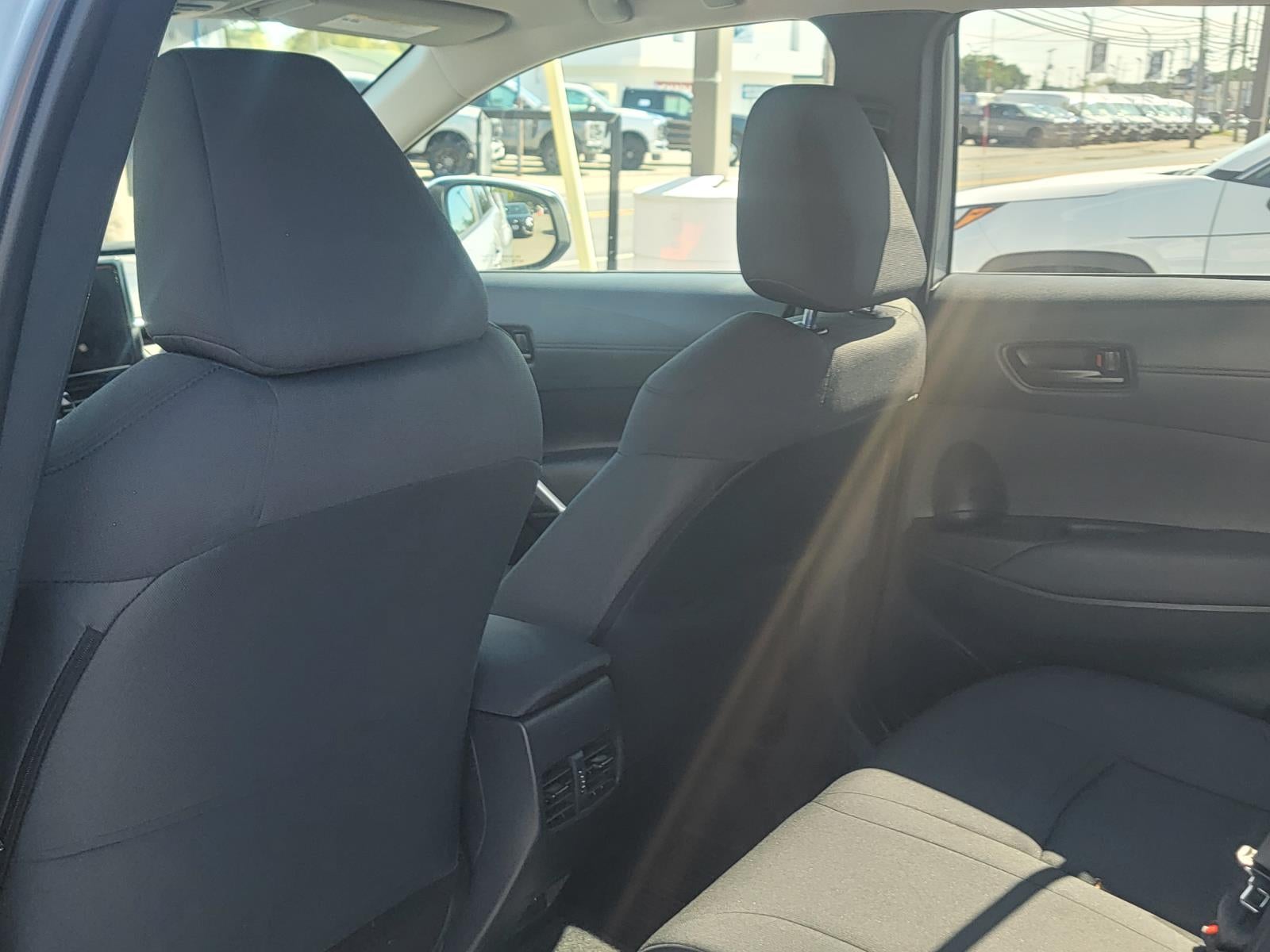 2024 Toyota Corolla Cross LE 4WD (Natl)