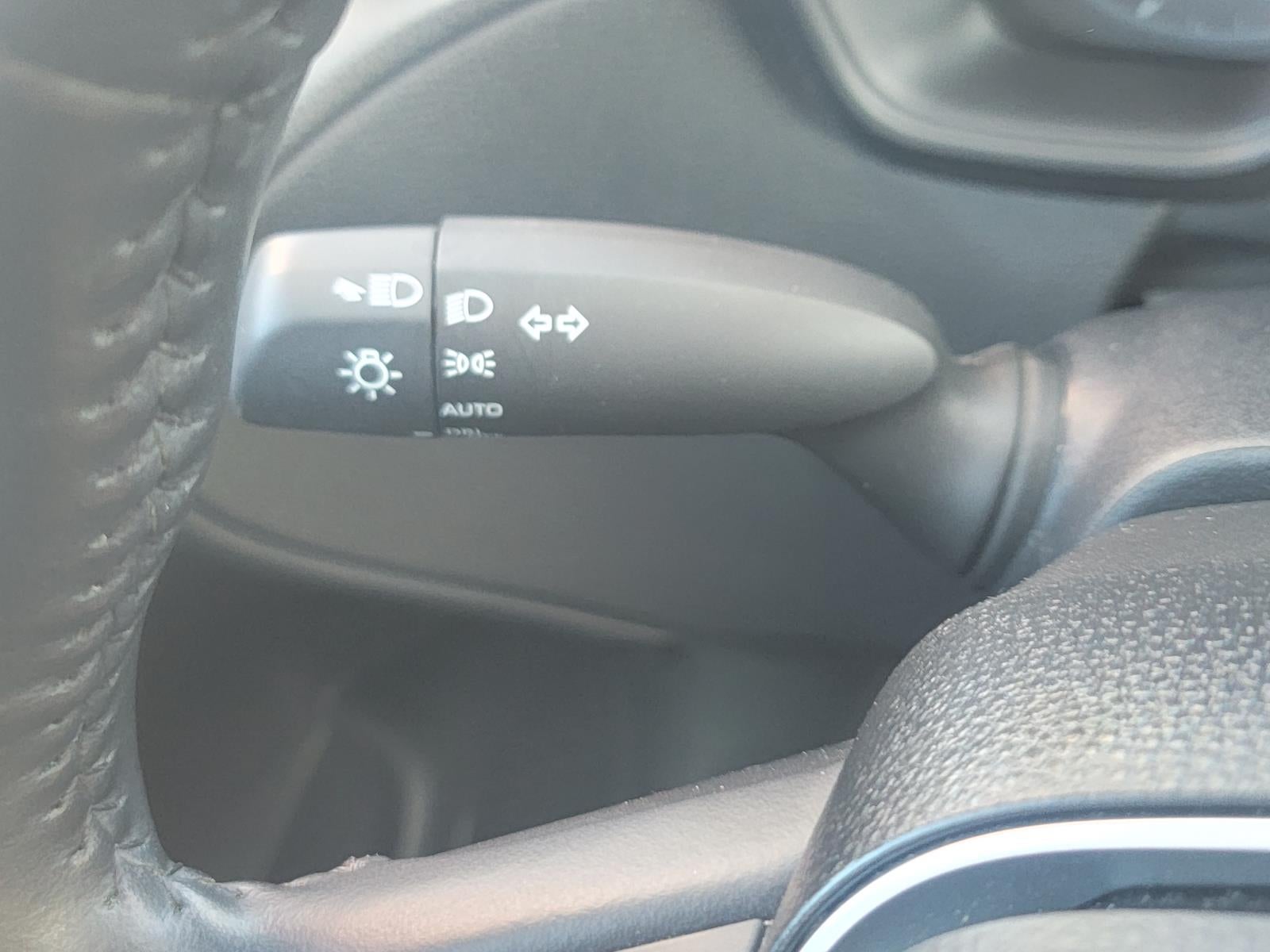 2024 Toyota Corolla Cross LE 4WD (Natl)