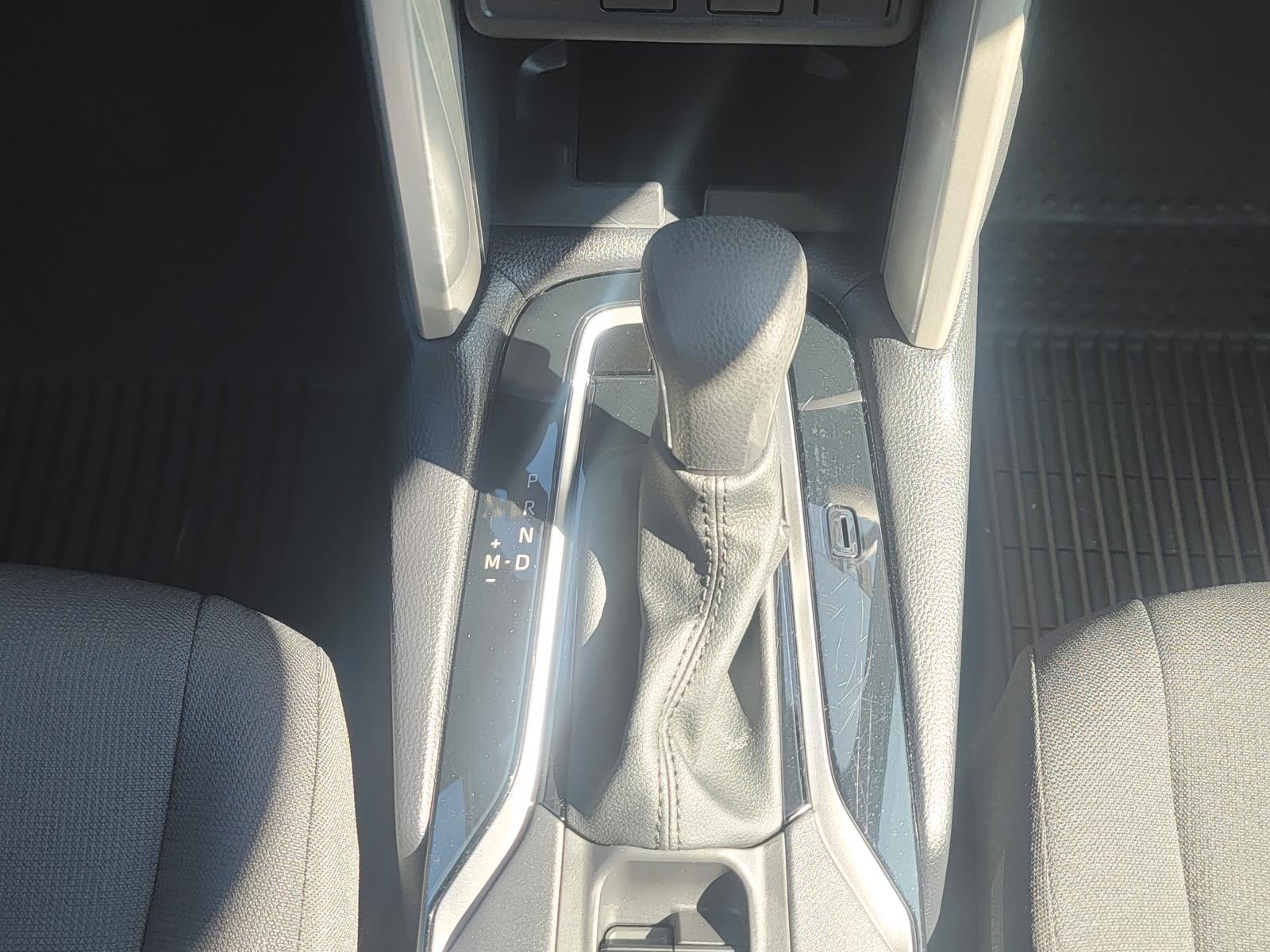 2024 Toyota Corolla Cross LE 4WD (Natl)