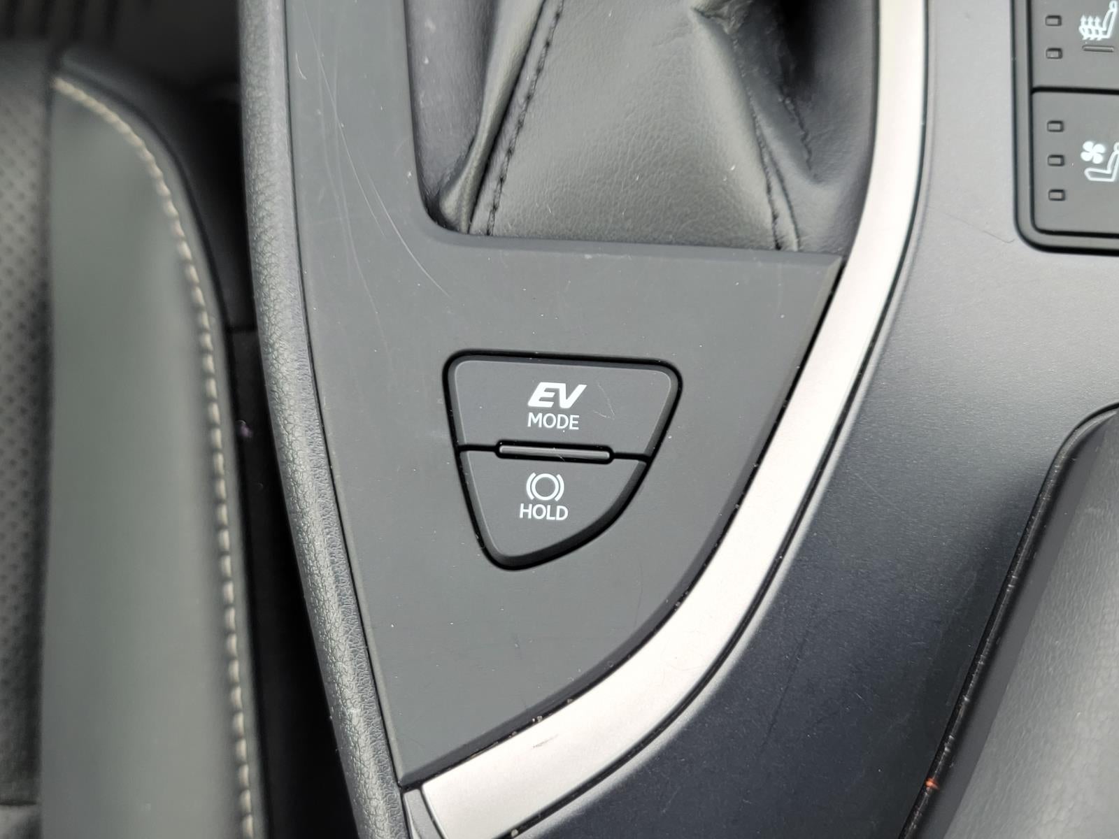 2023 Lexus UX 250h Premium