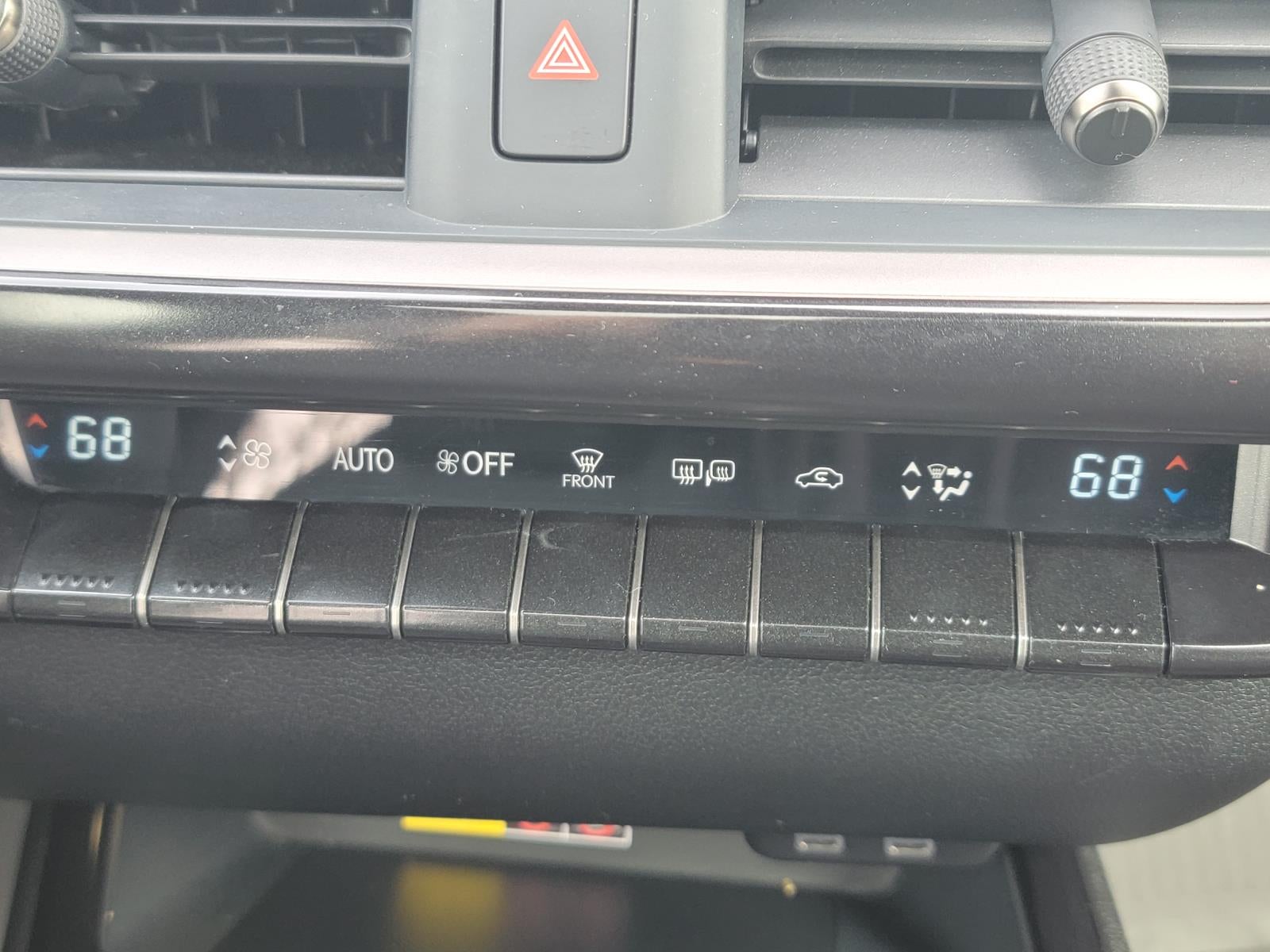 2023 Lexus UX 250h Premium