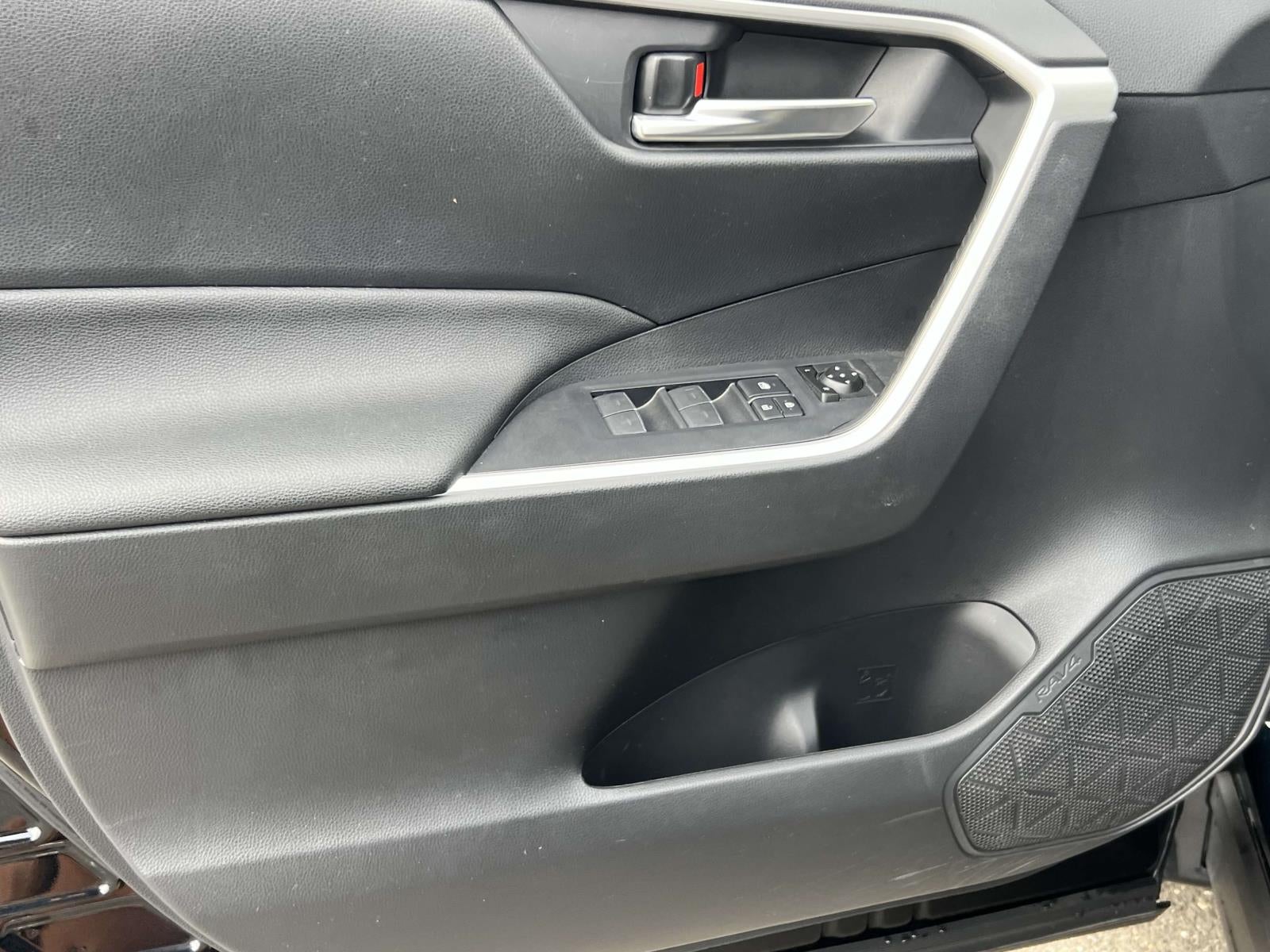 2023 Toyota RAV4 Prime SE