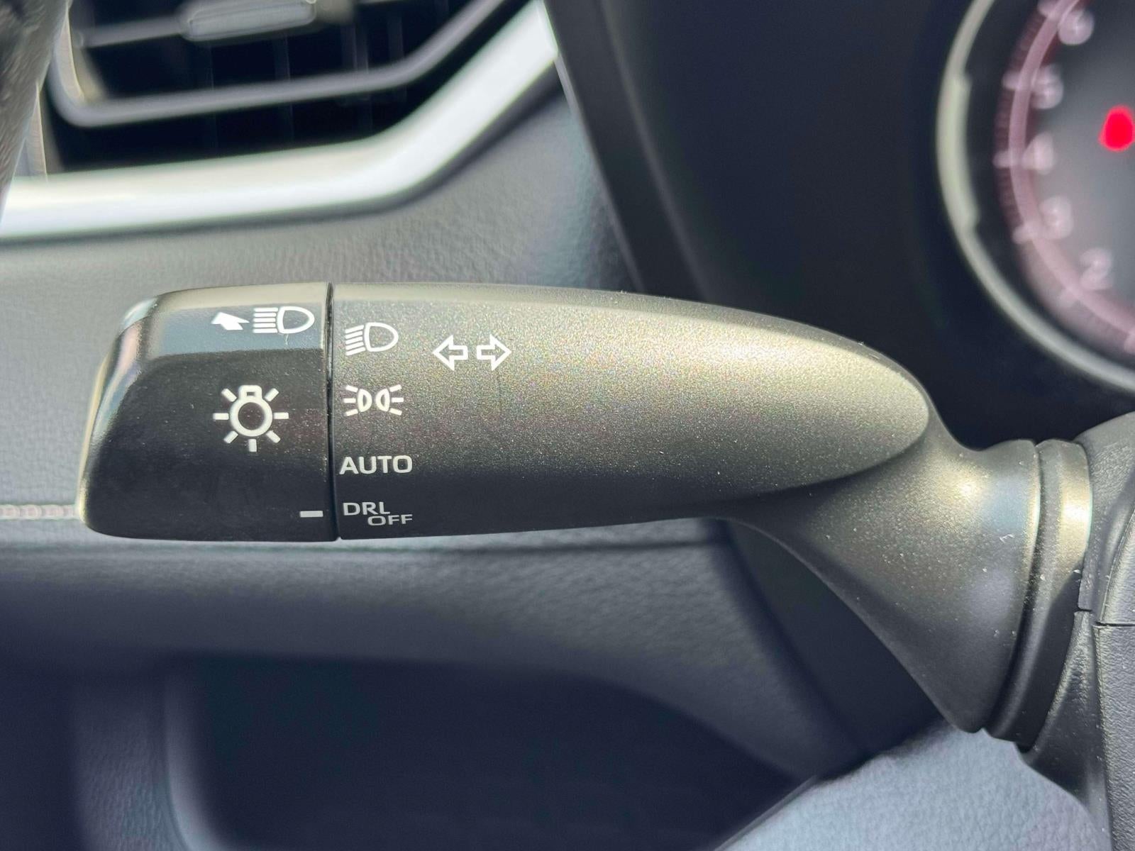 2024 Toyota RAV4 XLE AWD (Natl)