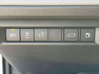 2025 Toyota Camry SE AWD