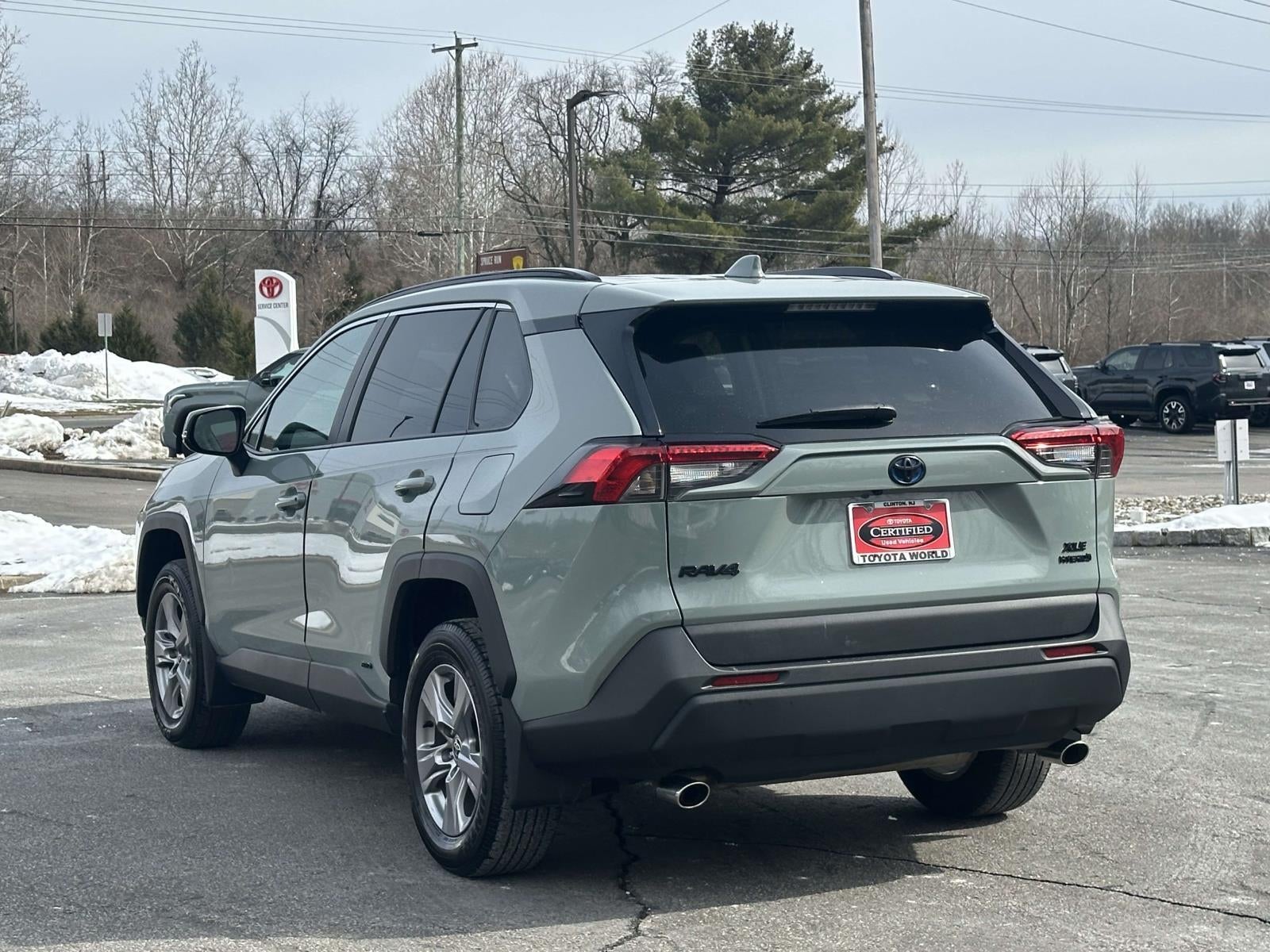 2022 Toyota RAV4 Hybrid XLE AWD (Natl)