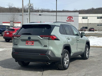 2022 Toyota RAV4 Hybrid XLE AWD (Natl)