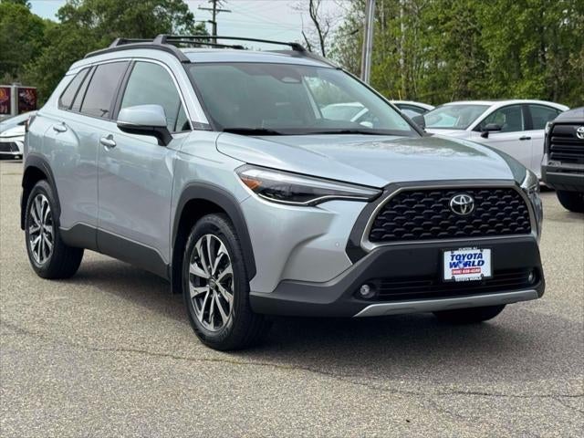 2023 Toyota Corolla Cross XLE 4WD (Natl)