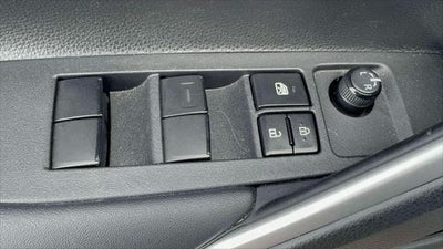 2023 Toyota Corolla Cross XLE 4WD (Natl)