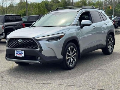 2023 Toyota Corolla Cross XLE 4WD (Natl)