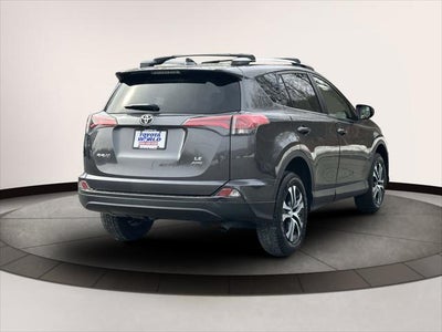 2018 Toyota RAV4 LE AWD (Natl)