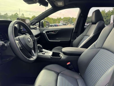 2025 Toyota RAV4 Hybrid XSE AWD (Natl)