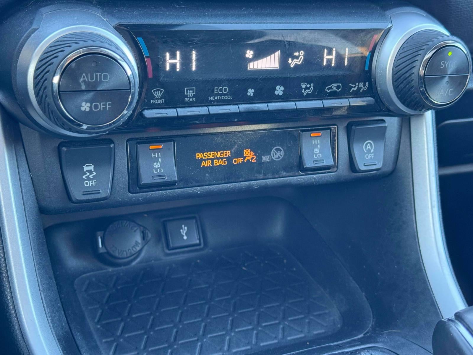 2021 Toyota RAV4 XLE Premium AWD (Natl)