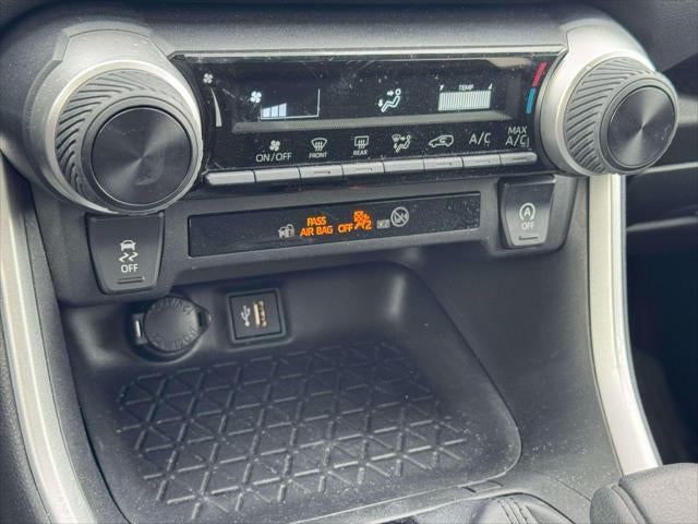 2023 Toyota RAV4 LE AWD (Natl)