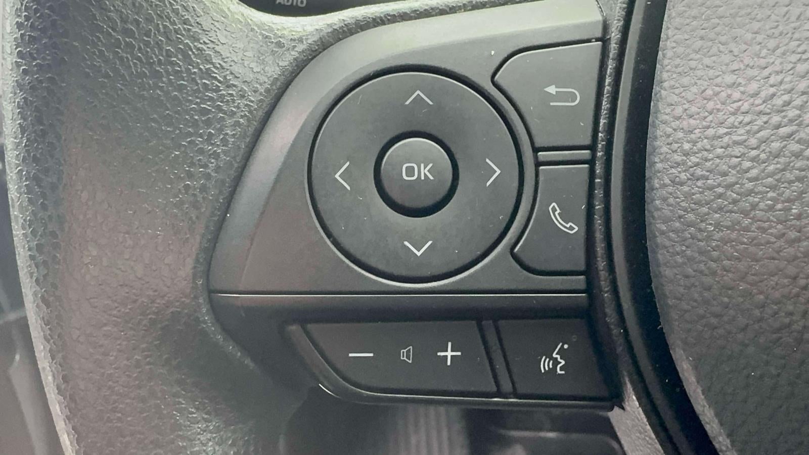 2025 Toyota RAV4 XLE AWD (Natl)