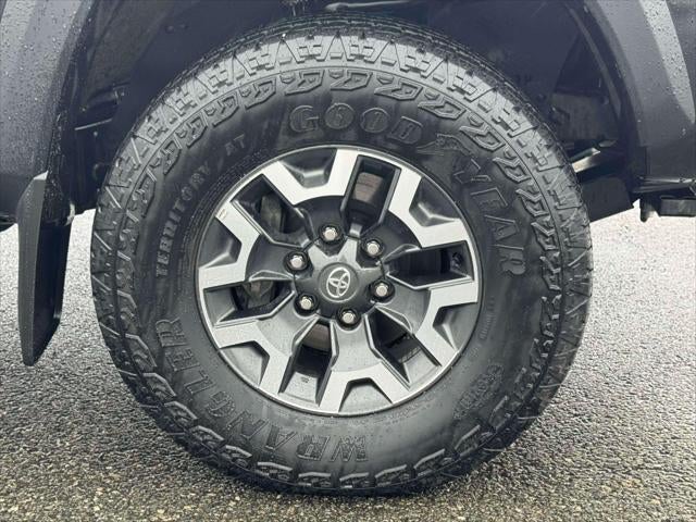 2023 Toyota Tacoma 4WD TRD Off Road Double Cab 5' Bed V6 AT (Natl)