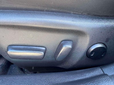 2017 Toyota Camry XLE V6 Auto (Natl)