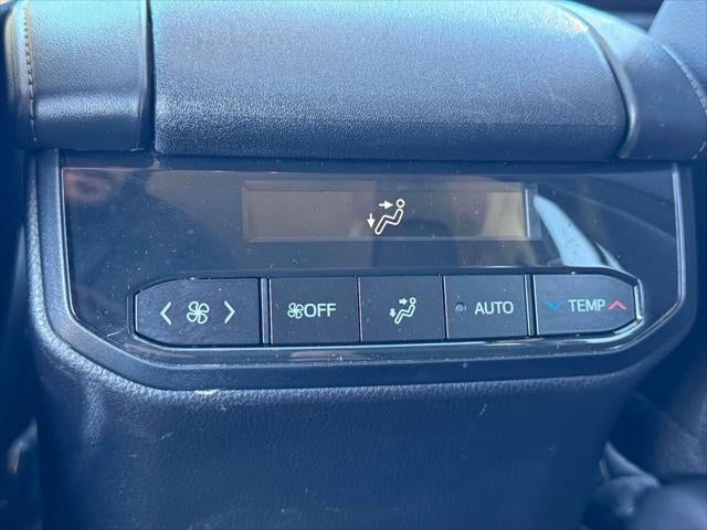 2025 Toyota Highlander Hybrid XLE AWD (Natl)