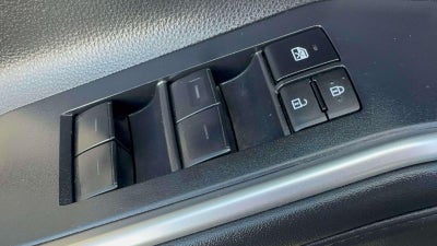 2023 Toyota Highlander XLE AWD (Natl)