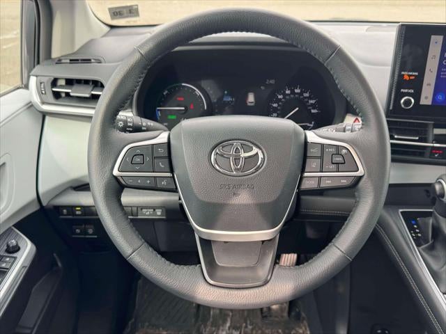 2025 Toyota Sienna XLE AWD 7-Passenger (Natl)