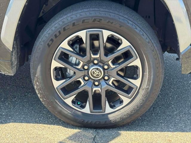 2023 Toyota Tundra 4WD Limited CrewMax 6.5' Bed (Natl)