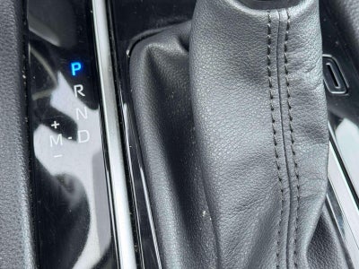 2024 Toyota Corolla Cross XLE 4WD (Natl)