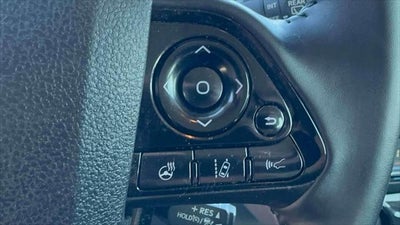 2022 Toyota Prius LE AWD-e (Natl)