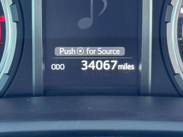 2024 Toyota 4Runner TRD Off Road 4WD (Natl)