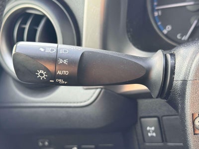 2018 Toyota RAV4 LE AWD (Natl)