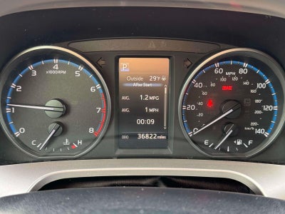 2018 Toyota RAV4 LE AWD (Natl)