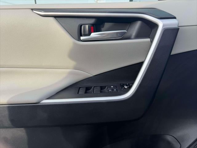 2019 Toyota RAV4 Hybrid XLE AWD (Natl)