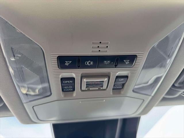 2019 Toyota RAV4 Hybrid XLE AWD (Natl)