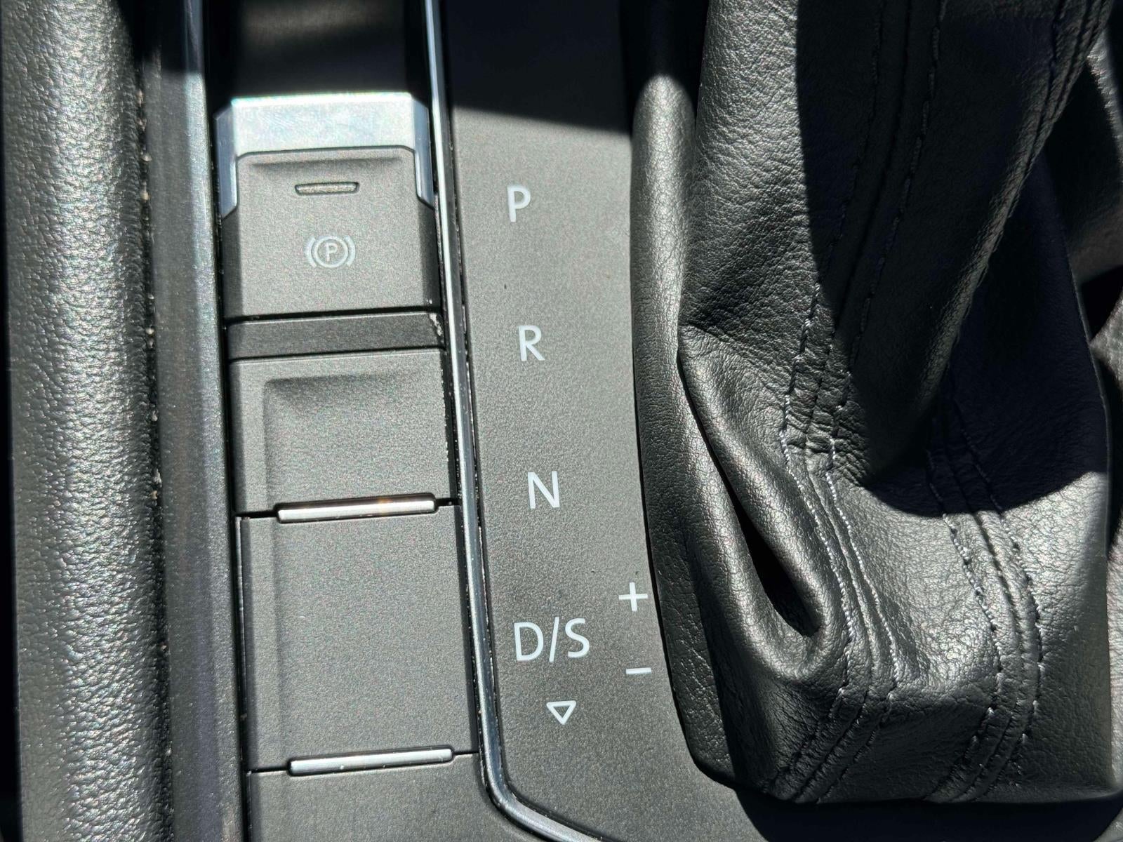 2019 Volkswagen Tiguan 2.0T SEL