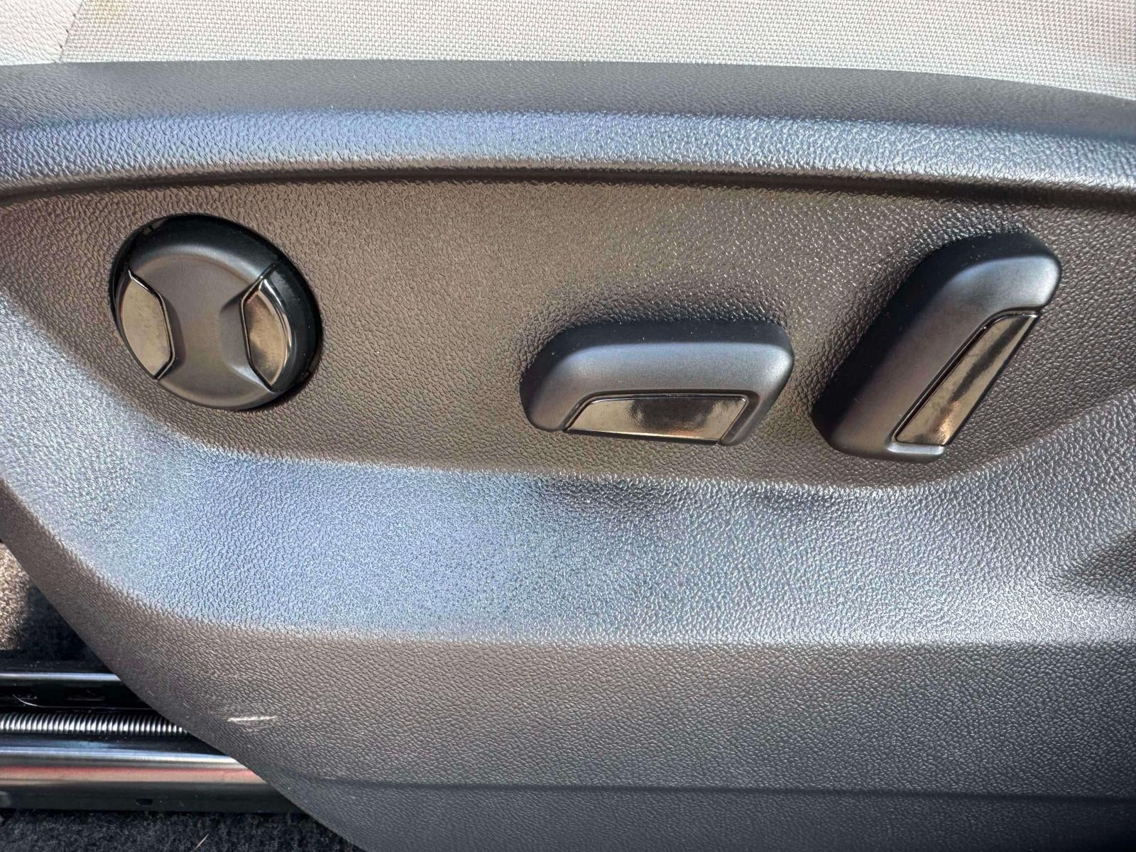 2019 Volkswagen Tiguan 2.0T SE