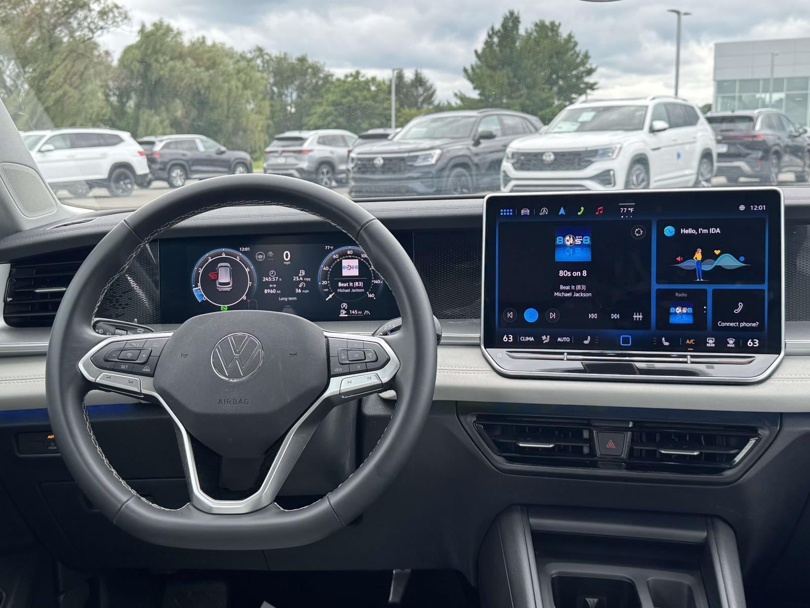 2025 Volkswagen Tiguan 2.0T SE