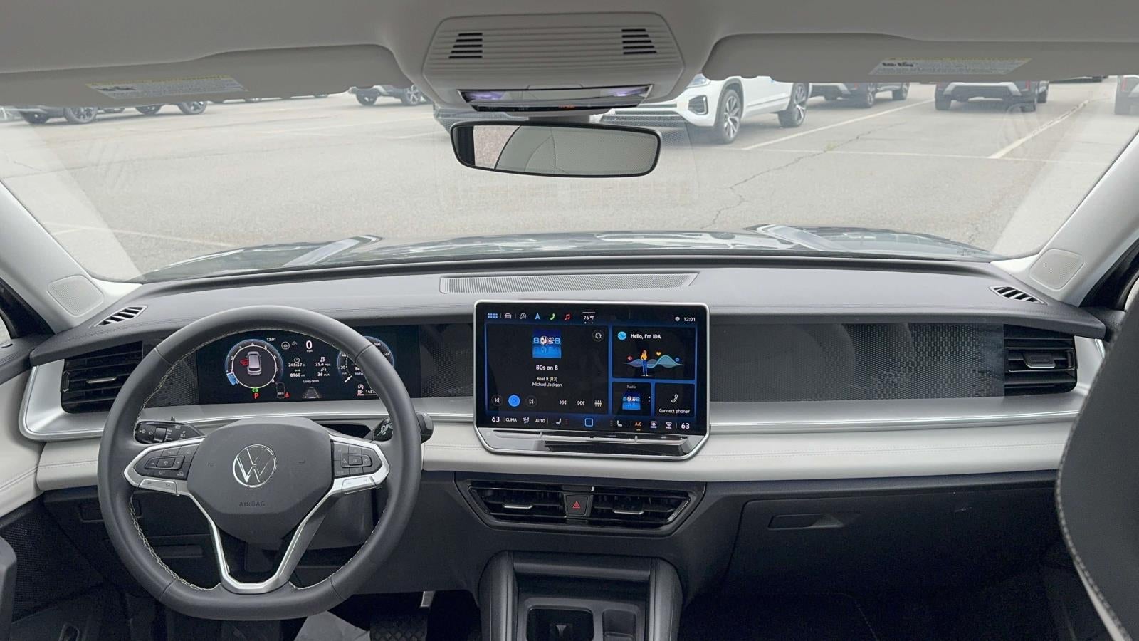 2025 Volkswagen Tiguan 2.0T SE