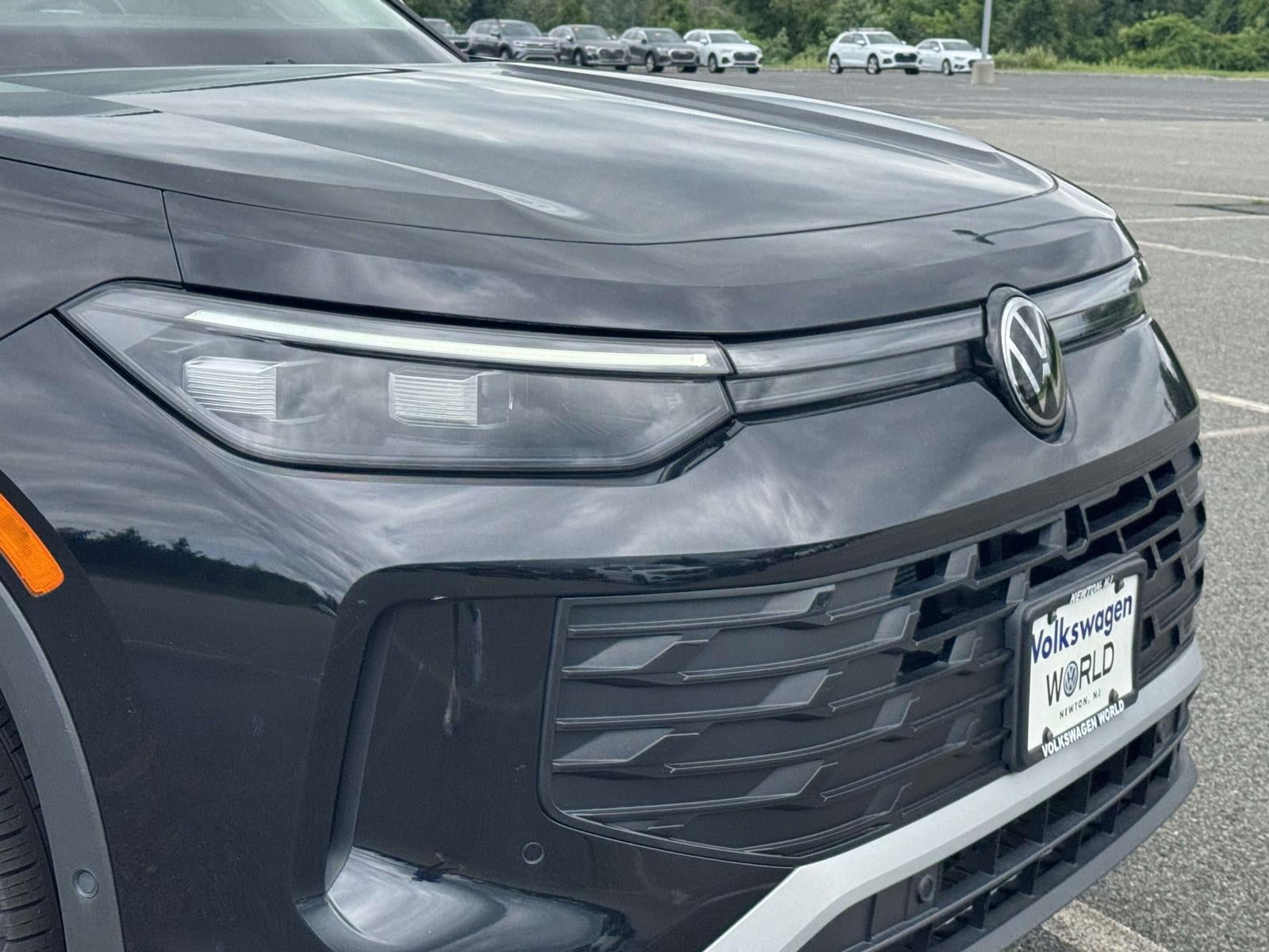 2025 Volkswagen Tiguan 2.0T SE