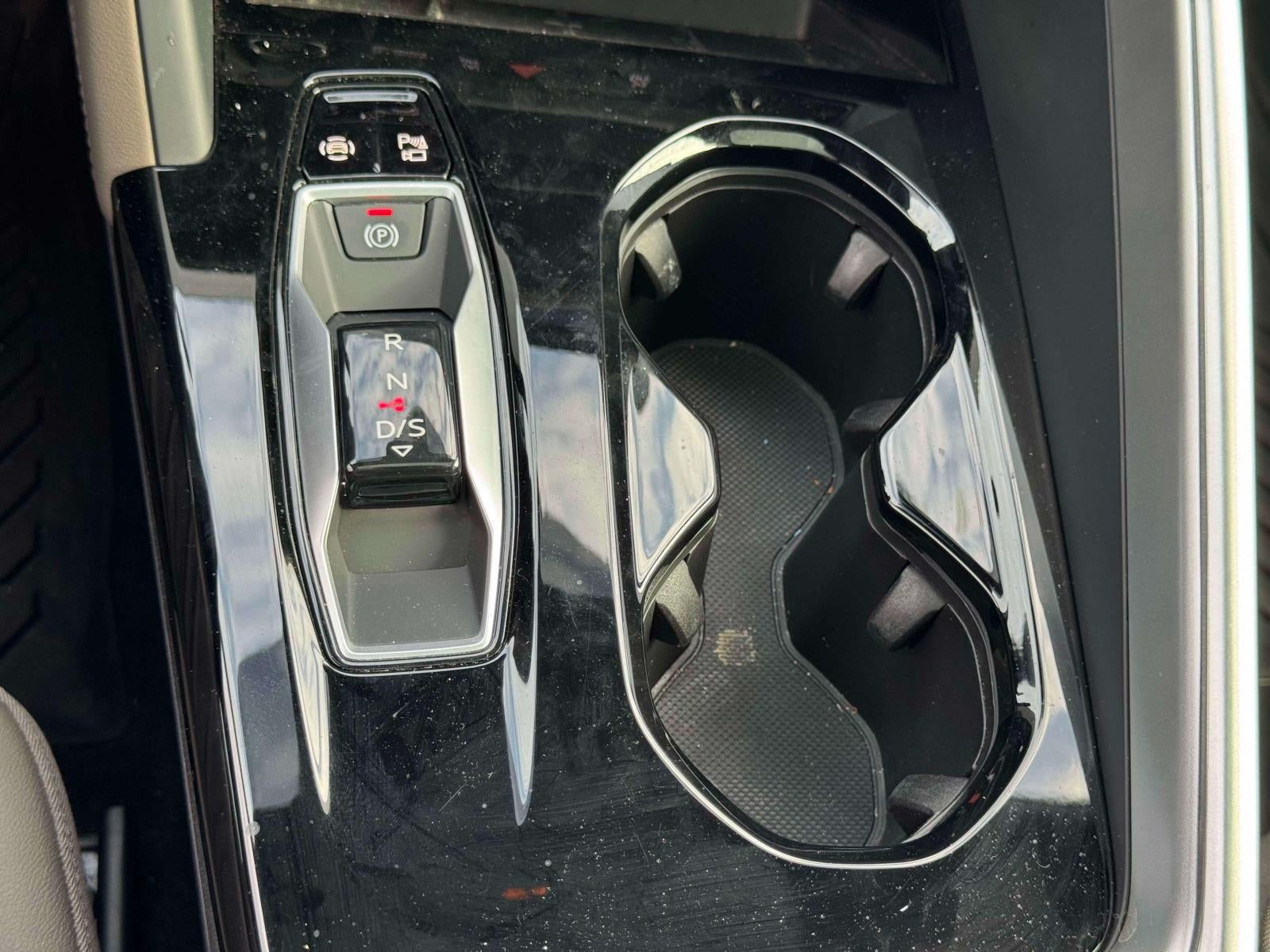 2025 Audi Q5 Premium