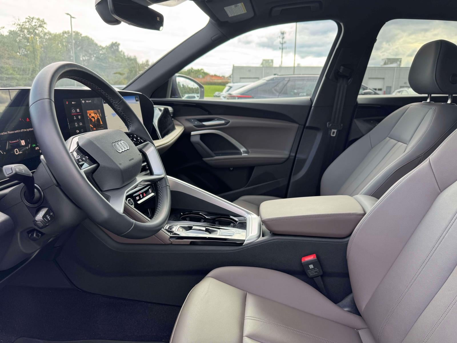 2025 Audi Q5 Premium